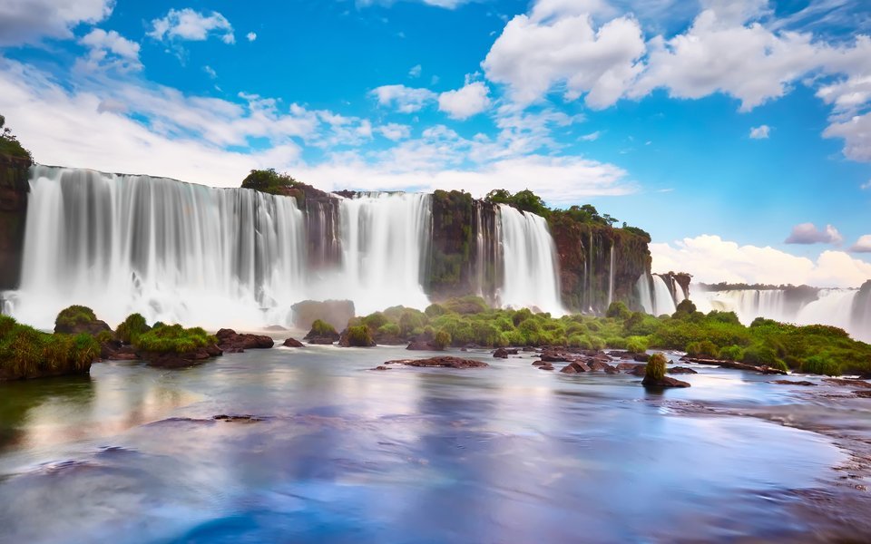 Cataratas del Iguazú, una de las paradas del Gran Triángulo Argentino